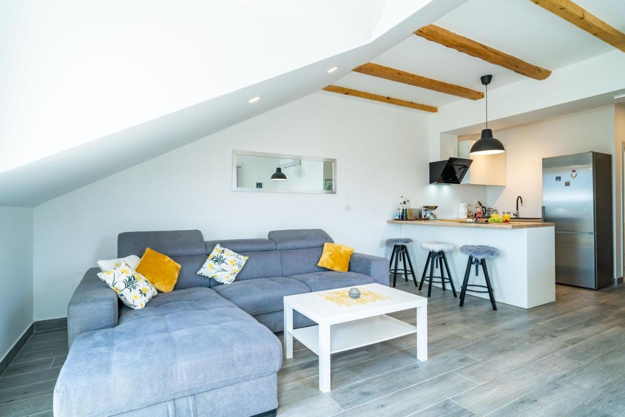 Apartments Amalija Čilipi 외부 사진