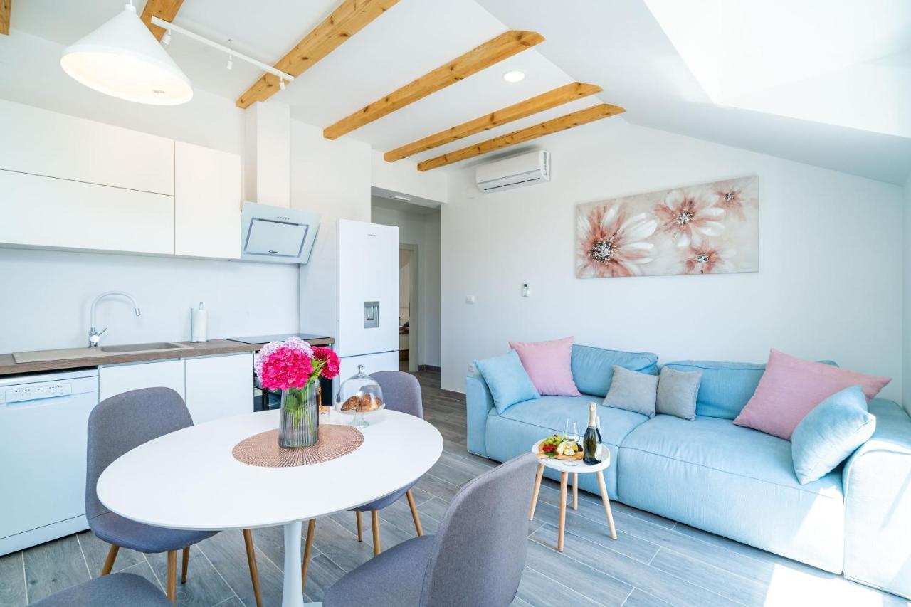 Apartments Amalija Čilipi 외부 사진